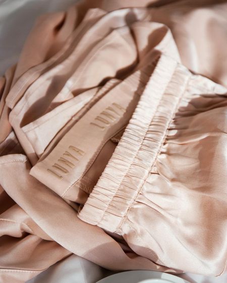 Blushing pink mornings ☕️💕🥰 @lunya

Use my code SUZANNESPIEGOSKI for 15% off your first order! #pajamas #loungewearset #silkset #lunya #loungewear #luxuryloungewear #pinkpajamas 



#LTKSeasonal #LTKhome #LTKtravel