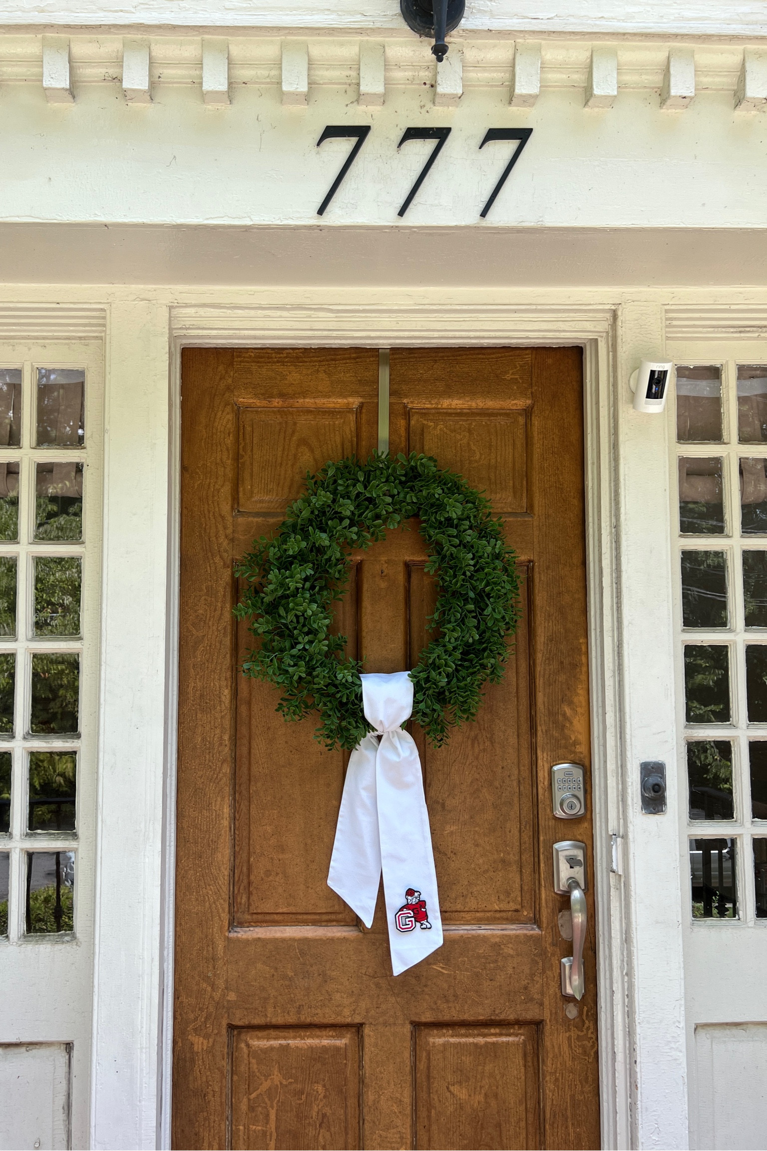 DIY Boxwood Gameday Wreath! 


#LTKFindsUnder100 #LTKFallSale #LTKSeasonal