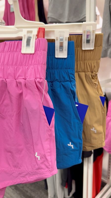 The Free People inspired athletic shorts are back at Target & in new colors!!! 👏🏼😍 They’re high waisted with a wide waist band! Lightweight, COMFORTABLE & provides a stay-put fit! I’m 5’2, 112lbs & wear an XS in them! 

Athletic wear, Summer Style, Fit Fashion, Trending Styles 

#LTKfit #LTKunder50 #LTKU