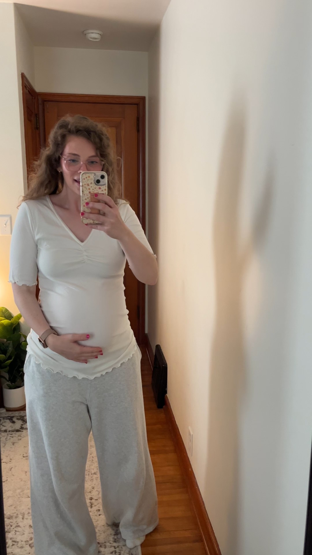 This shirt is so feminine and sweet! Couldn’t resist! 