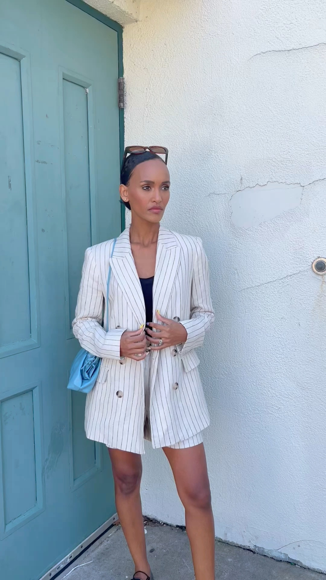 Linen double breasted blazer, suiting, perfect for the warmer months. Summer suit style 

#LTKstyletip #LTKunder100 #LTKSeasonal