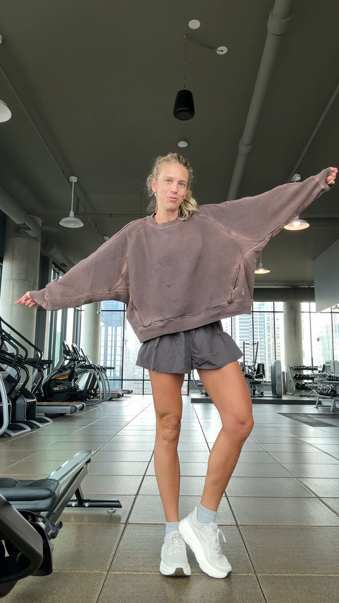 @FPMovement workout ootd!

Sizing:
Mediums in everything

@FPMovement #FPMovementPartner

#LTKootd #LTKActive #LTKfitnessgoals