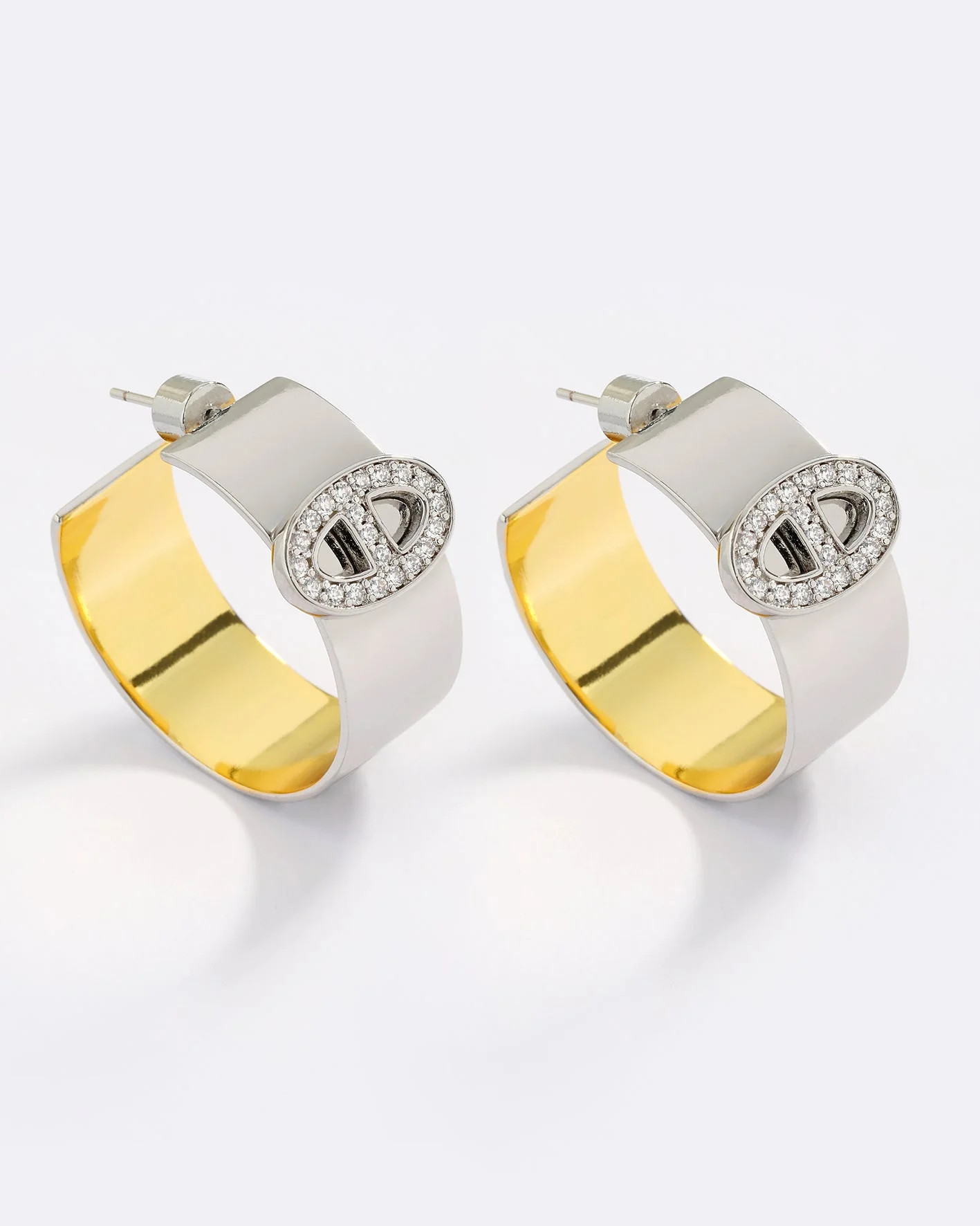 FACTORY HOOPS | Emma Pills