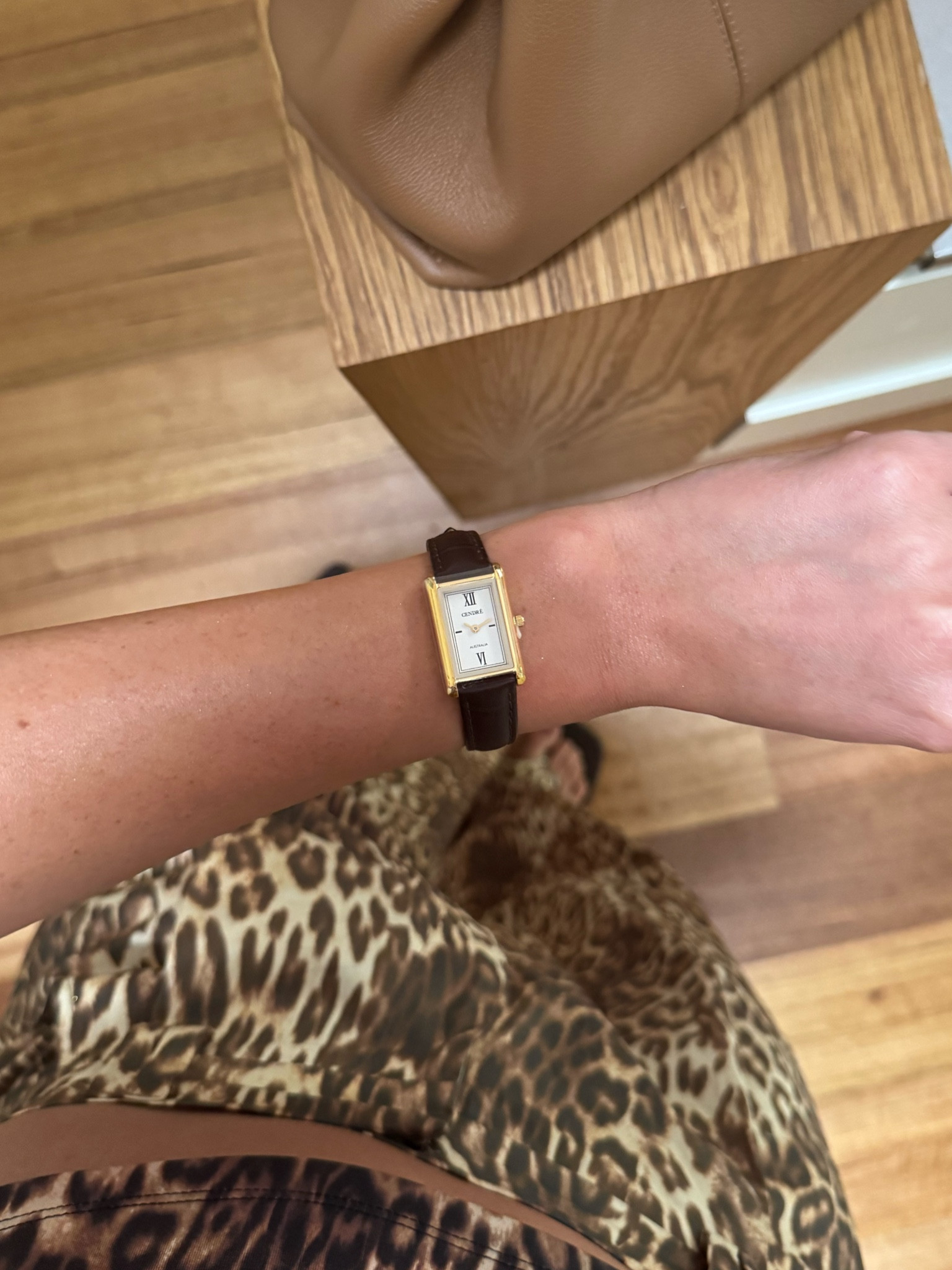 Favourite cendre watch ~ adjustable bands ~ super chic 🤎🧸

#LTKworkwear #LTKstyletip #LTKFashionMonth