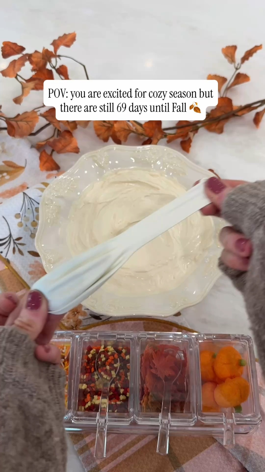 Fall is right around the corner, and I love this balloon idea so much!! 🍁

#LTKSeasonal #LTKHome