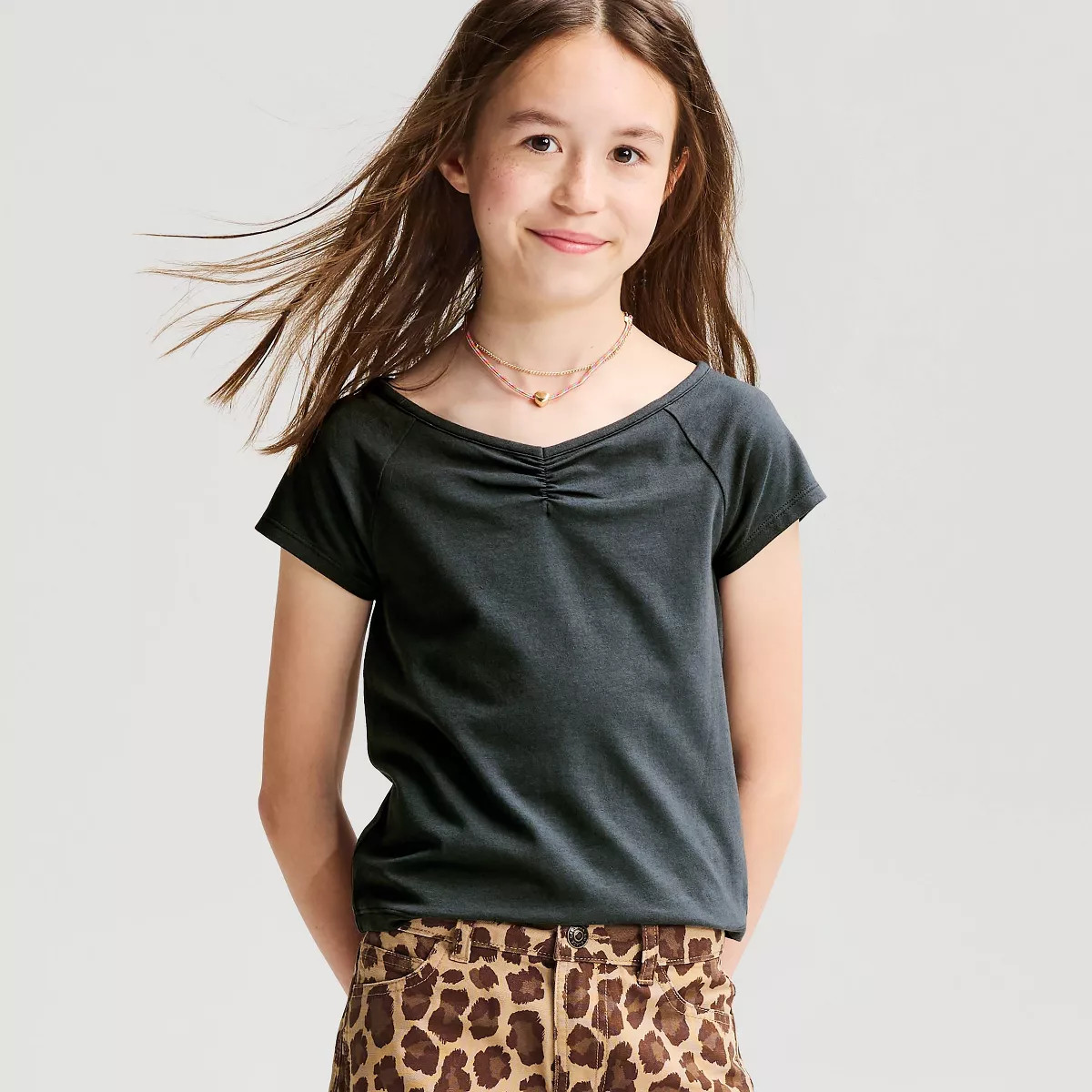 Girls' Short Sleeve Fitted V-Neck T-Shirt - Cat & Jack™ Charcoal Gray M | Target