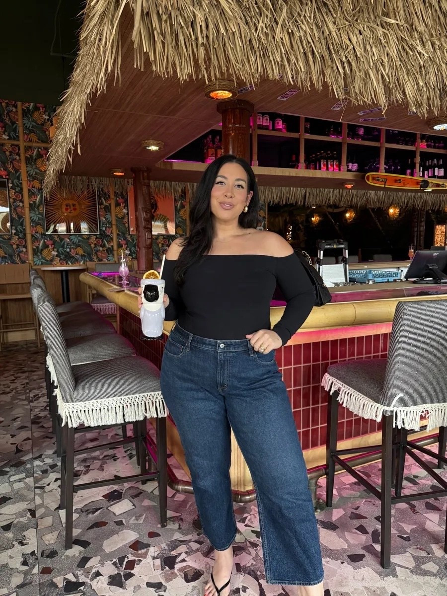 Midsize date night outfit inspo! size xl 
-
-
midsize fashion, summer fashion, abercrombie, denim outfit, spring outfits, dinner outfit, midsize dinner outfit, midsize spring outfits