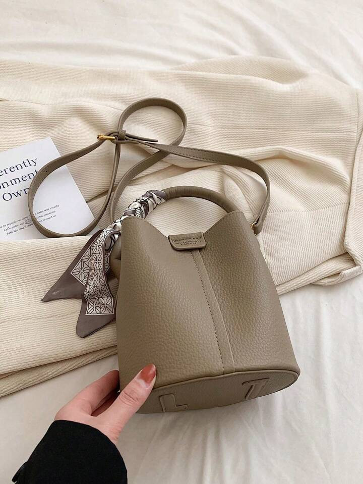 Women's Autumn And Winter New Fashion Simple With Silk Scarf PU Large Capacity Bucket Bag Women's Handbag Crossbody Bag | SHEIN