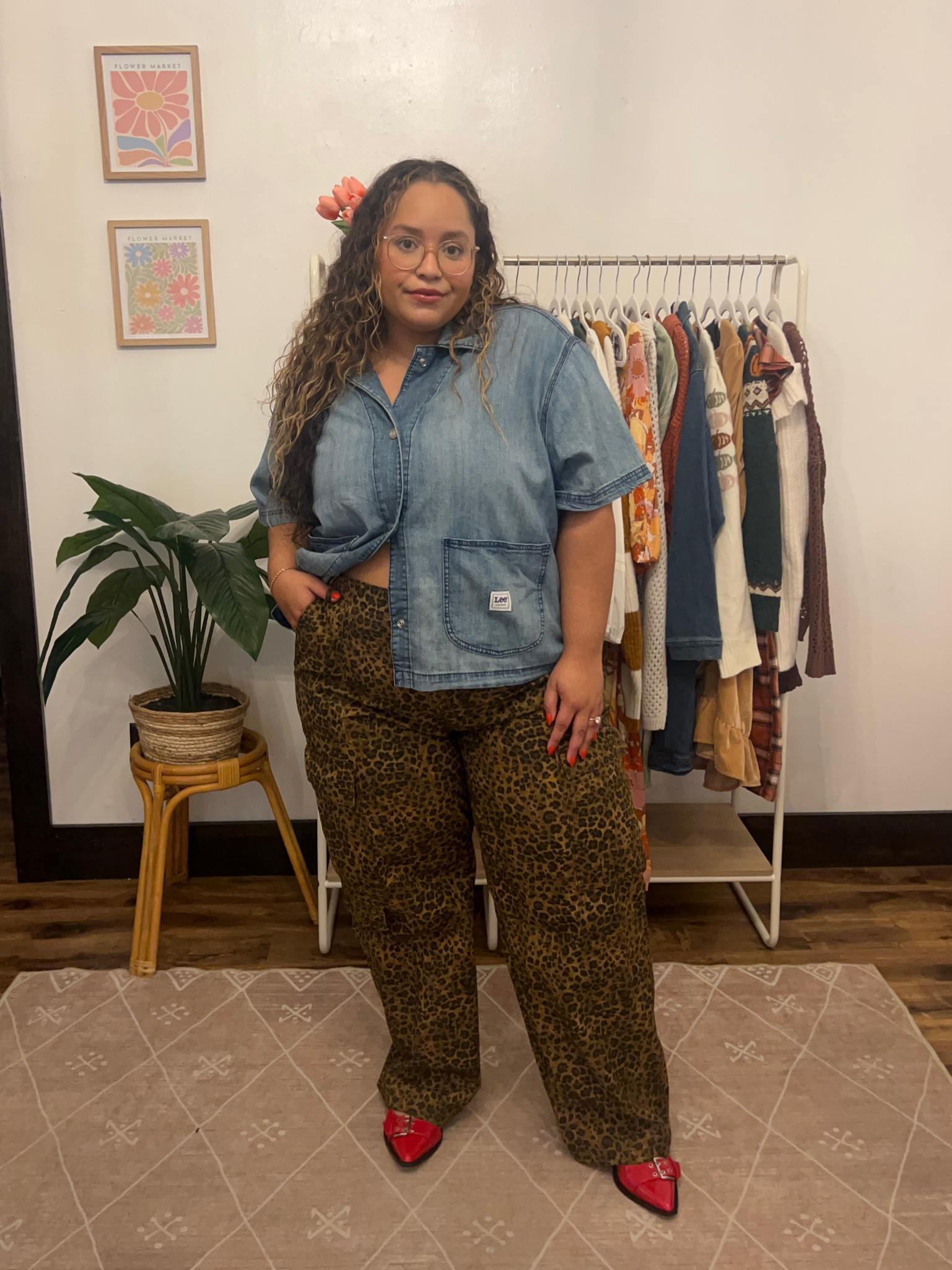 Cheetah Print outfit Inspo 
Pants: no boundaries cheetah print cargos XXL $16.98
Top: LEE utility denim button down top 2x
Plus size fall fashion
Walmart fall fashion finds 

#LTKFindsUnder50 #LTKPlusSize #LTKSeasonal