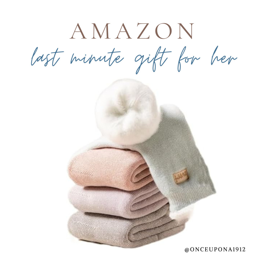  
Super cozy gift socks from @amazon.
 

#LTKHoliday #LTKGiftGuide #LTKSeasonal