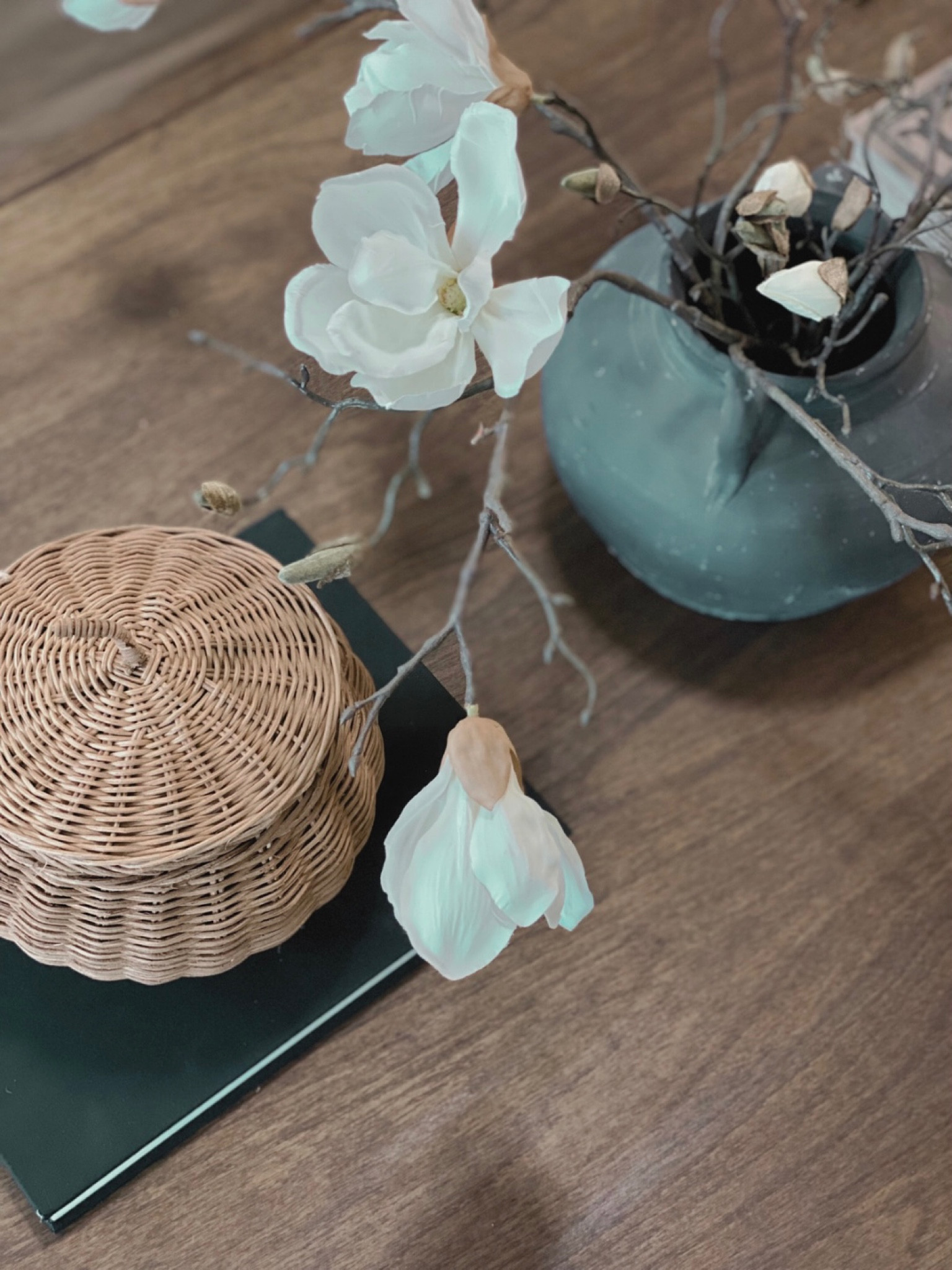 Best magnolia floral stems!

#LTKhome #LTKSeasonal