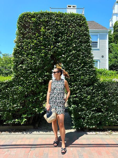 scalloped shift dress under $200 

#LTKtravel #LTKstyletip