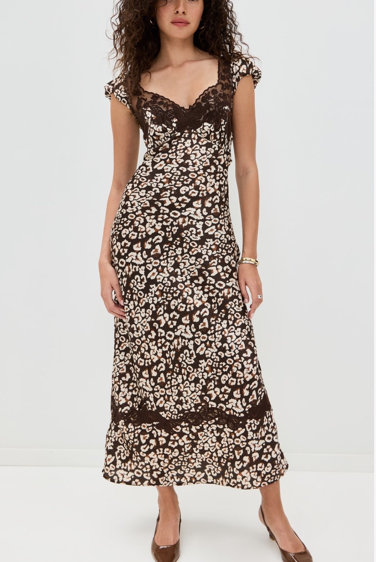 Cutest dress currently on sale! Use code SELECT20 for 20% off 🙌🏻


Family photos 
Easter dress
Formal dress
Maxi dresss

#LTKParties #LTKSpringSale #LTKSaleAlert