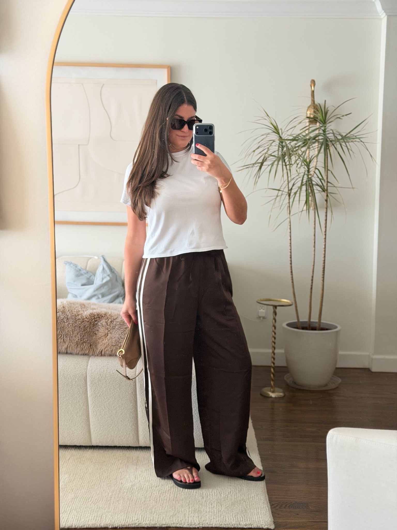 Old Navy track pants
Abercrombie with tee
Gucci flip flops
Prada bag

#LTKootd