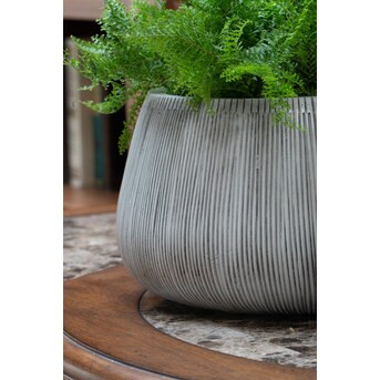 Vasesource 9.75-in W x 5.5-in H Gray Mixed/Composite Indoor/Outdoor Planter | Lowe's