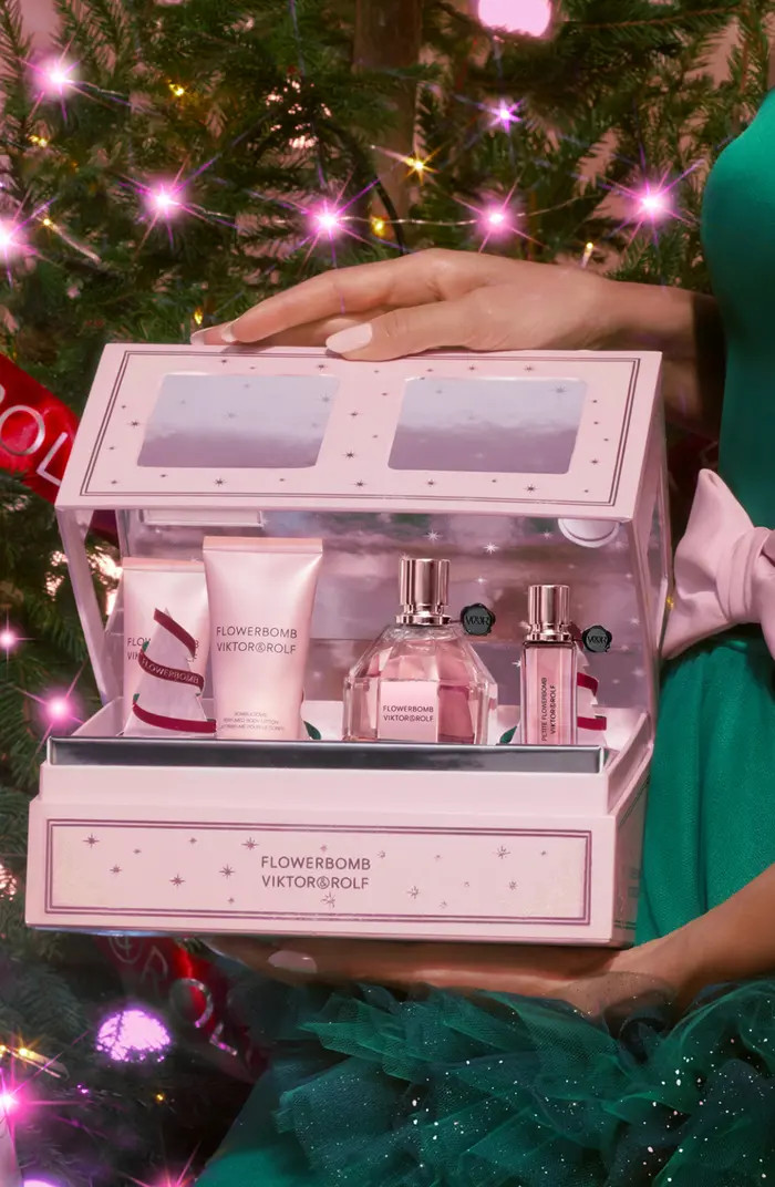 Viktor&Rolf Flowerbomb Fragrance Set USD $256 Value | Nordstrom | Nordstrom