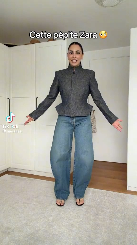 J’ai déniché cette magnifique veste chez Zara, la coupe est à couper le souffle, j’adore ! 🤩

#LTKstyletip #LTKfrance