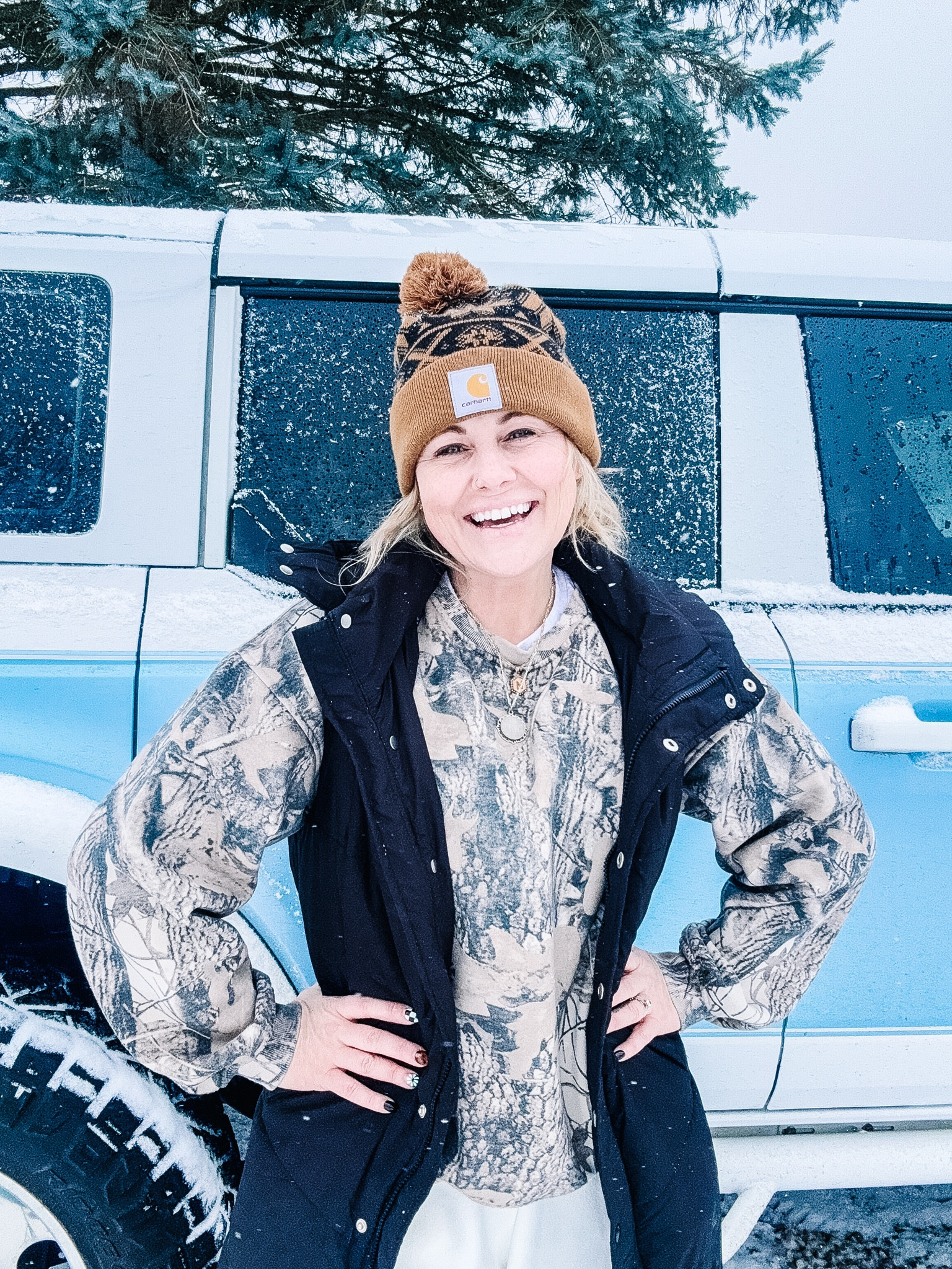 Winter wear!
#momstyle #camosweatshirt #viralsweatshirt #puffervest 

#LTKFindsUnder50 #LTKU #LTKSeasonal