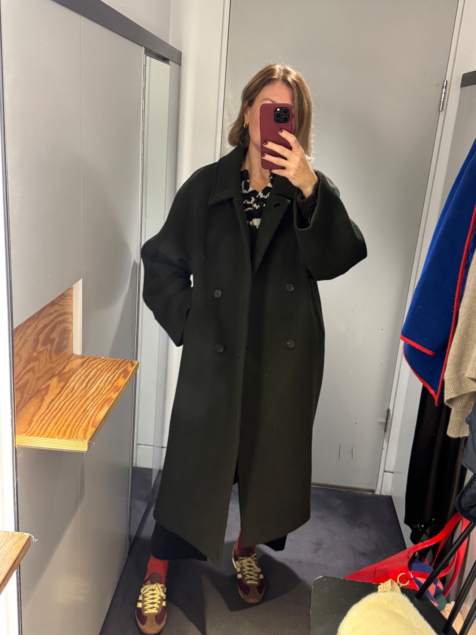 Green oversized wool coat
Double breasted
Relaxed fit
Wearing medium

#LTKgiftguide #LTKwinter #LTKuk