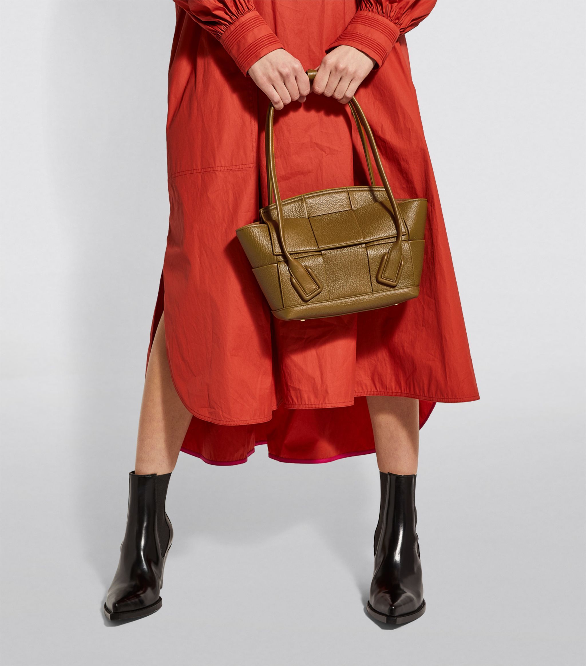 Bottega Veneta 7745 Small Leather Intreccio Arco Top-Handle Bag | Harrods UK | Harrods
