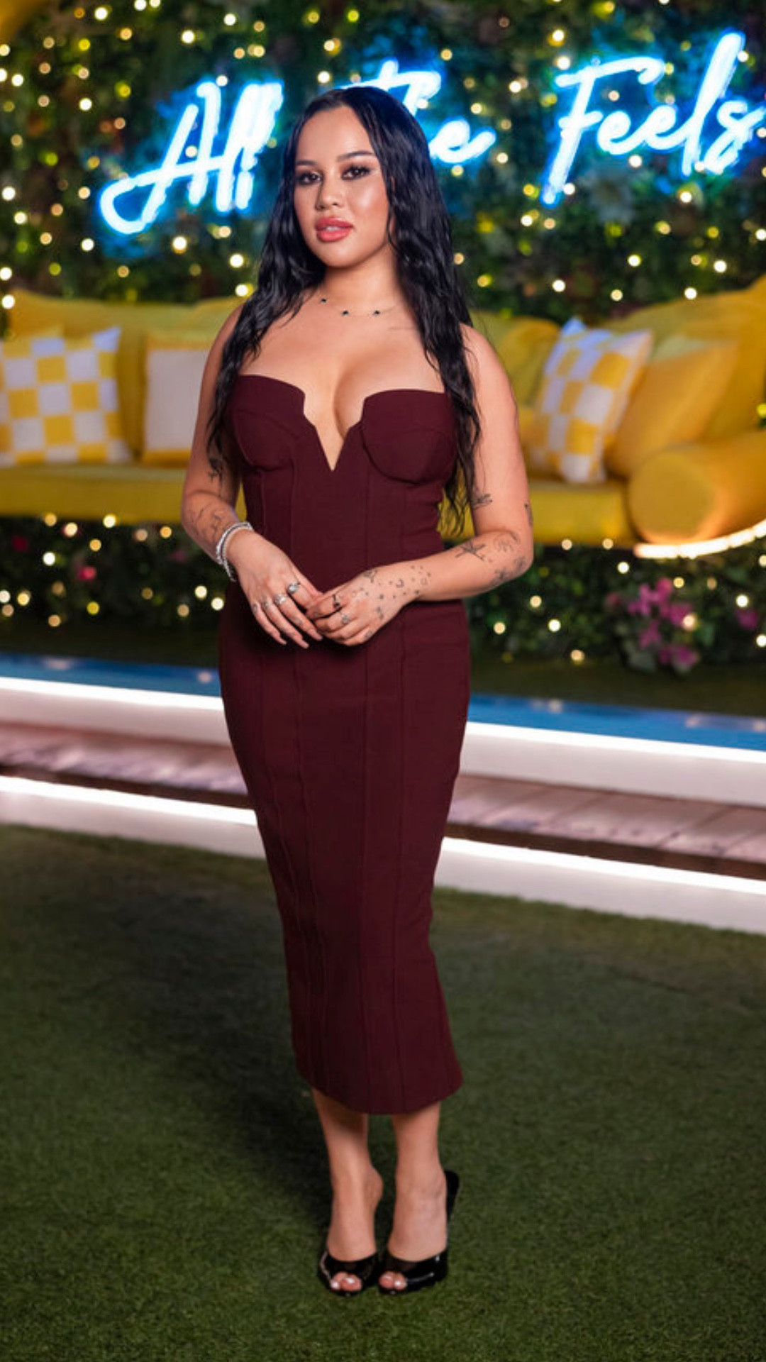 Jessica Losurdo made her Love Island USA Aftersun debut in full bombshell mode wearing a sultry burgundy ensemble that commanded attention. The rich hue popped against her bronzed glow while the curve-hugging silhouette reminded everyone why she was a standout on Love Island Australia Season 4. With her signature confidence glam waves and no nonsense energy Jessica proved that her villa era is far from over!!! 

 #LTKSummerEdit
