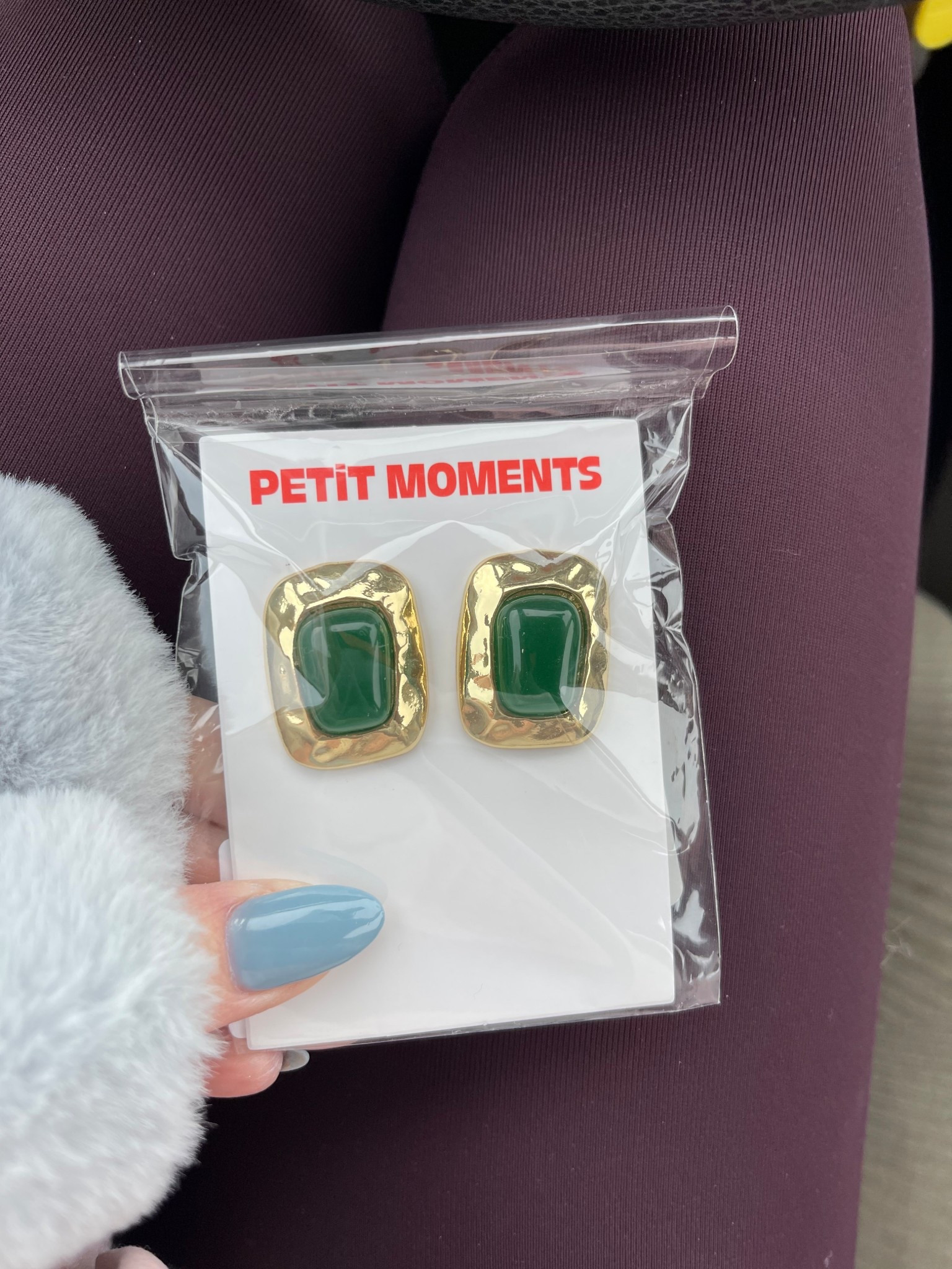 Affordable chic it girl earrings. I love a good statement earring- this one won’t break the bank & is trending right now. Definitely snag these cutie green and gold earrings before they sell out. 

#LTKootd #LTKValentine #LTKgrwm