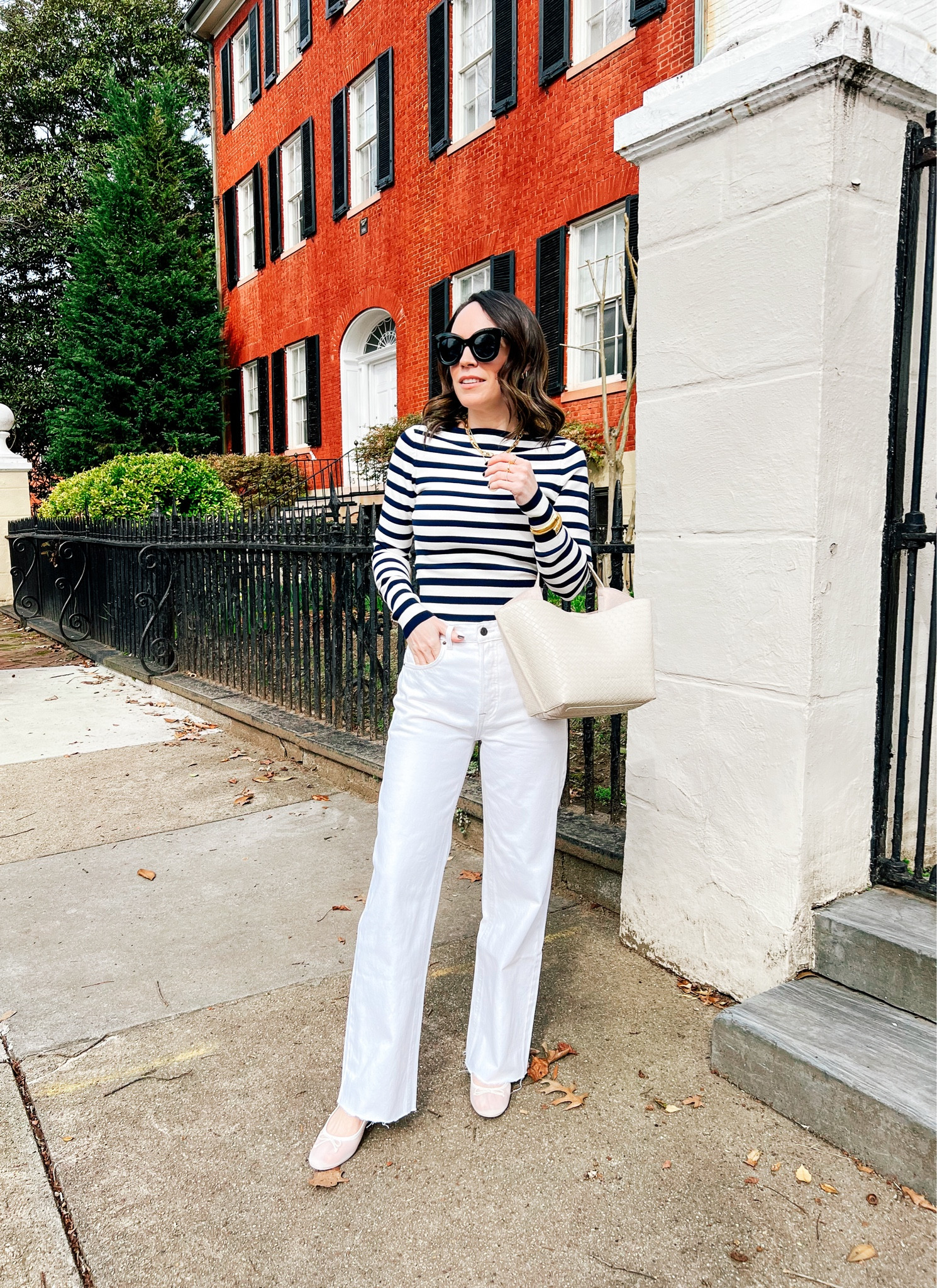White jeans for spring 

#LTKover40 #LTKSeasonal