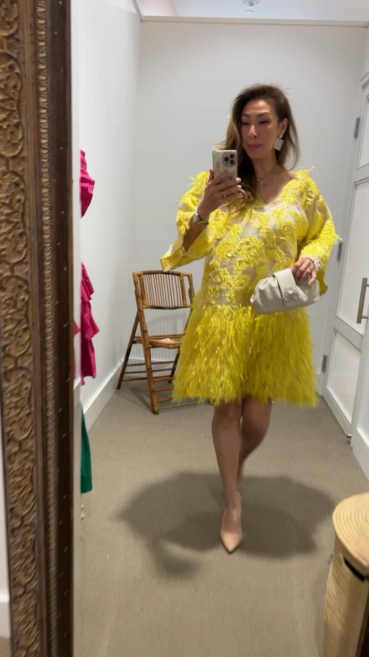 Gorgeous yellow dress look from HerStory! 💕 use code HSPARTNER25 #styleofsam #holidaydress

#LTKHoliday #LTKGiftGuide #LTKover40