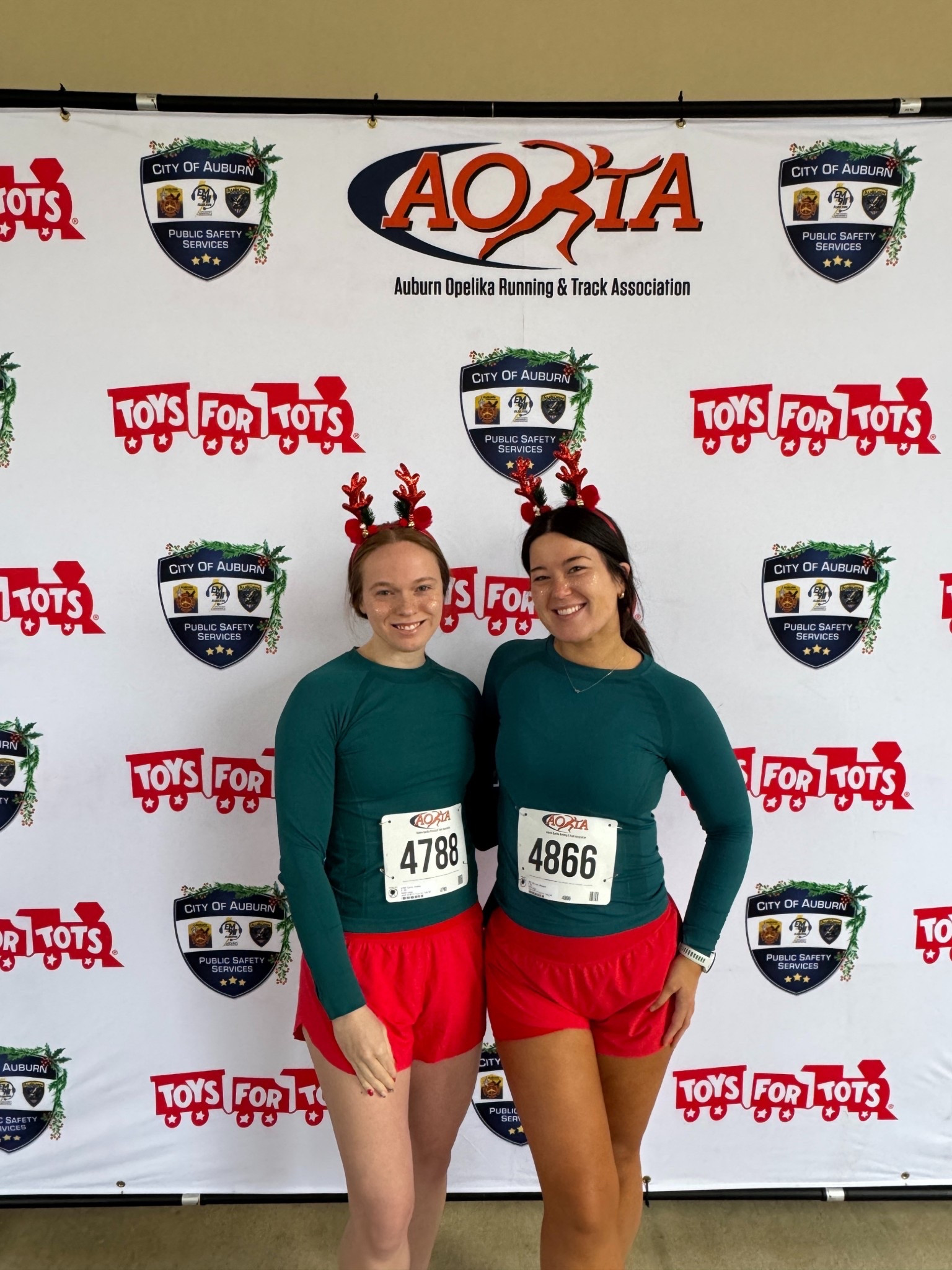 5k Christmas. Best running tops, long sleeved, running shorts. They have different length variations! 