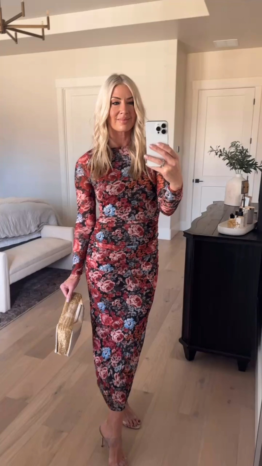 Amazon dress 
Clear heels that match anything (size up) 
Quality leather bag 
Holiday outfit 
Wedding look 


#LTKFindsUnder50 #LTKWedding #LTKHoliday