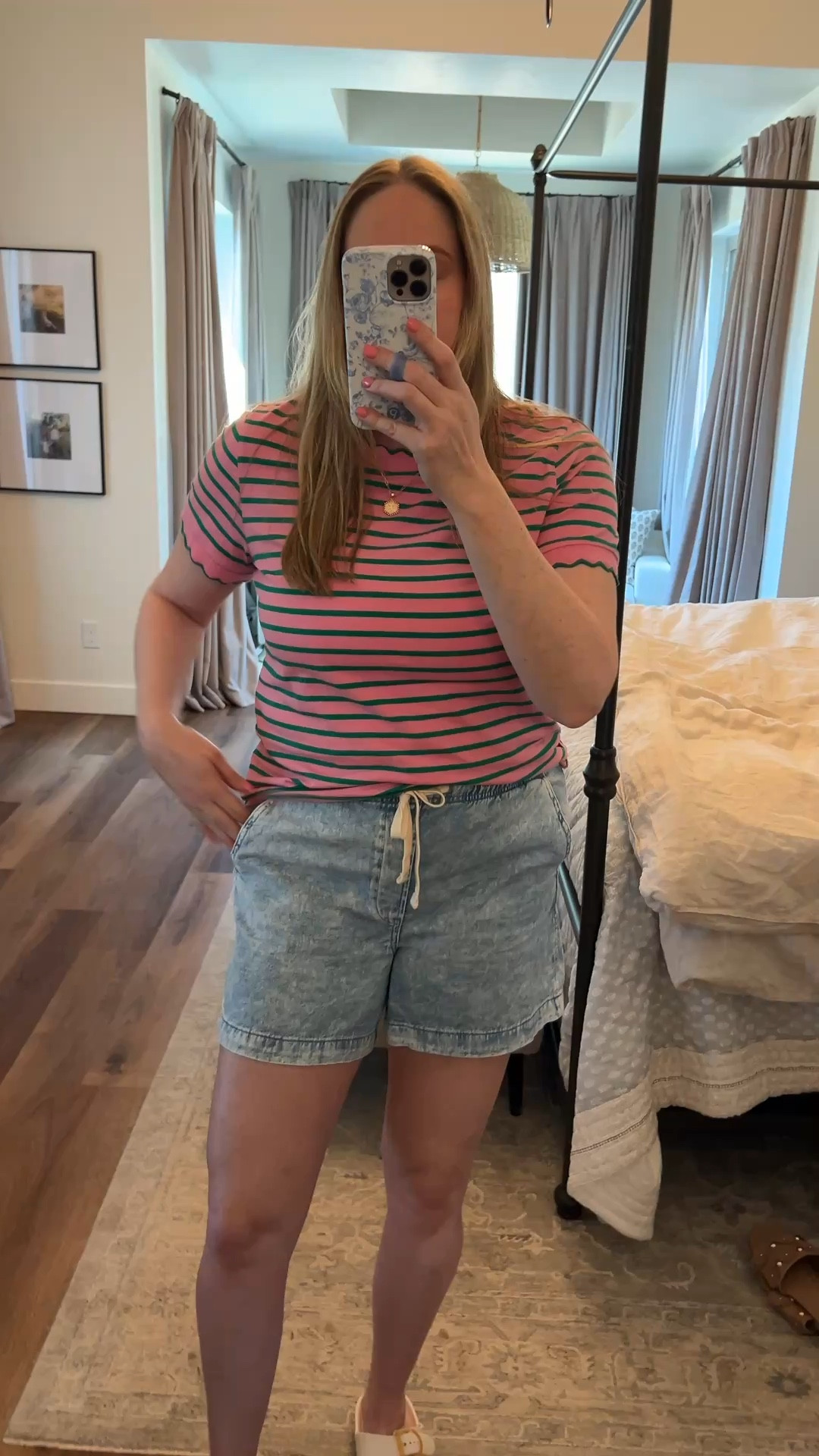 Comfy women’s denim shorts! Fits TTS I’m in size large tall! 

#LTKMidsize #LTKTall #LTKmomlife