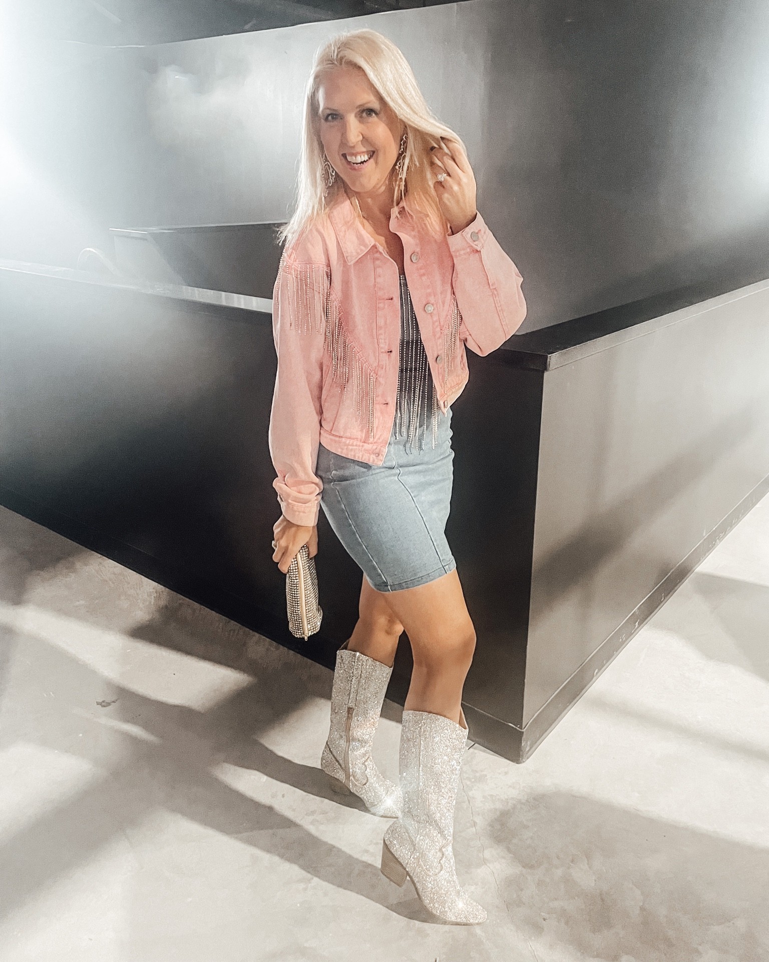 Denim & Rhinestones

#LTKshoecrush #LTKstyletip #LTKunder100