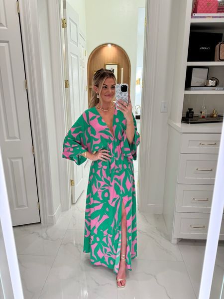 Sharing my favorite spring and summer new arrivals from Impeccable Pig! My code JESSCRUM will save you 15% at checkout. (wearing size small)

Summer dresses, summer style, colorful outfits for summer, spring dresses, affordable style, mom outfits, vacation, summer dress, maxi dress, postpartum dress, bump friendly

#LTKFindsUnder100 #LTKStyleTip #LTKFindsUnder50
