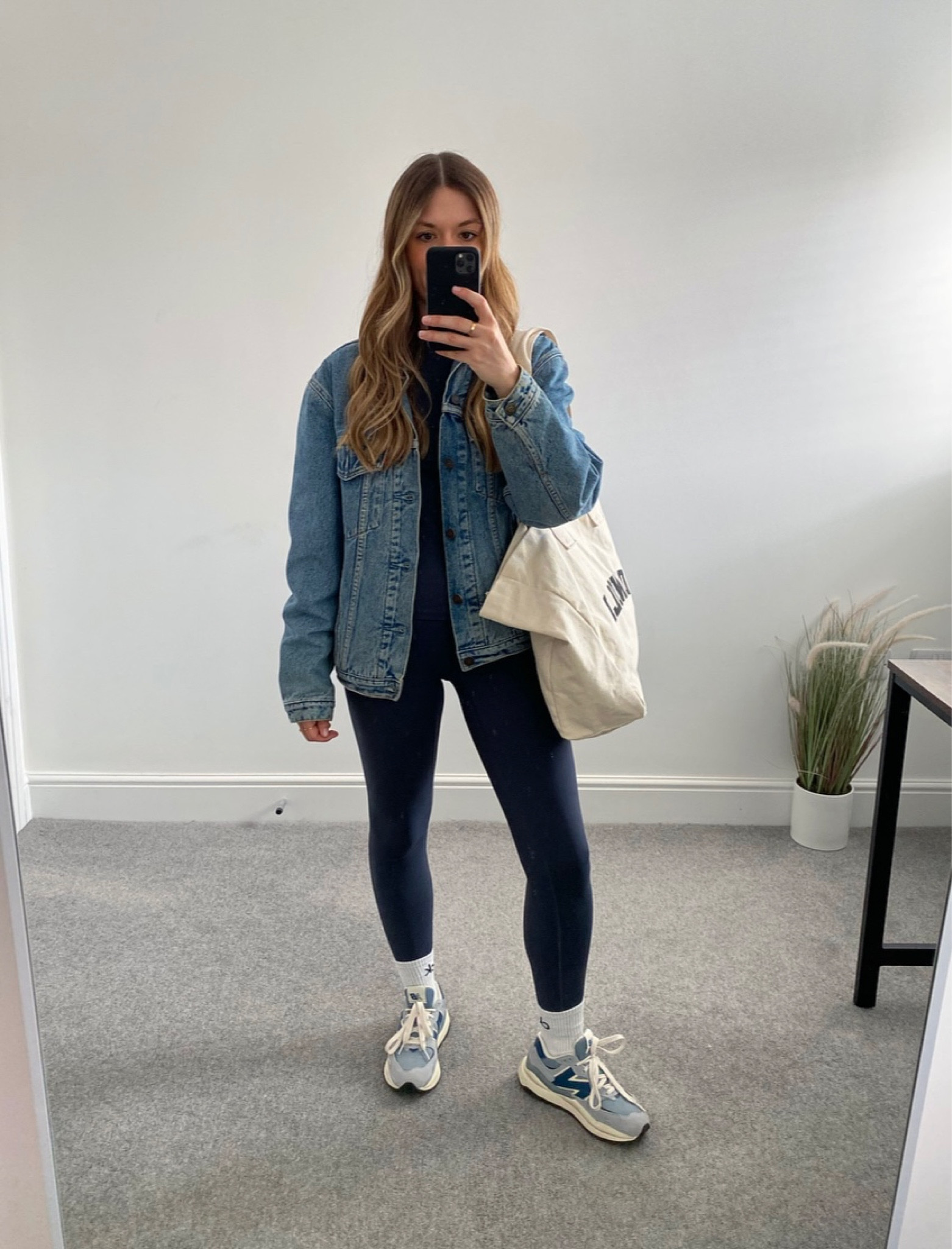 Ways to wear a denim jacket 💙

The perfect layer over activewear or when running errands. 

I wear size medium in the top and small in the leggings. 



#LTKSeasonal #LTKeurope #LTKstyletip