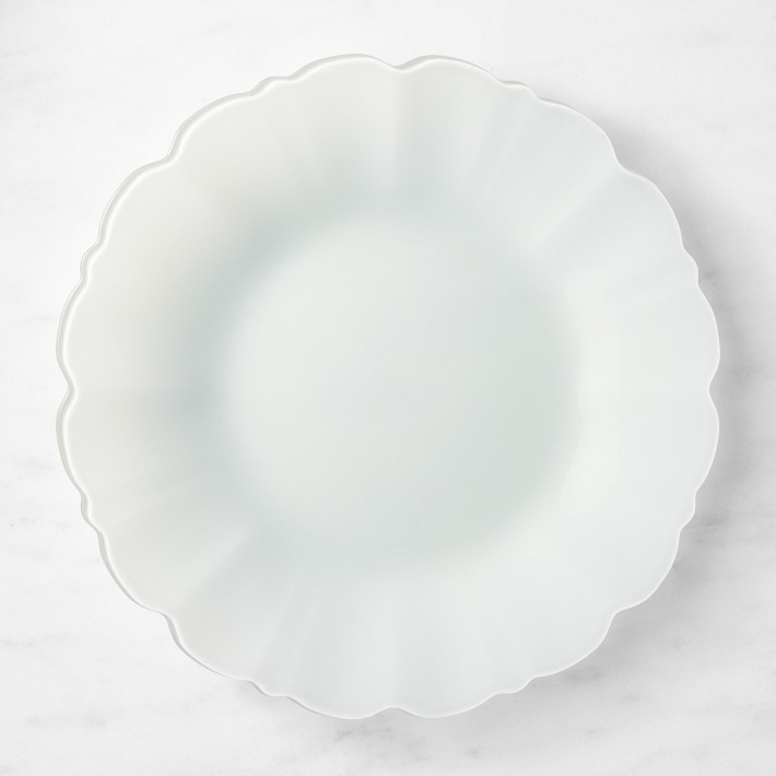 Scalloped Glass Charger | Williams-Sonoma