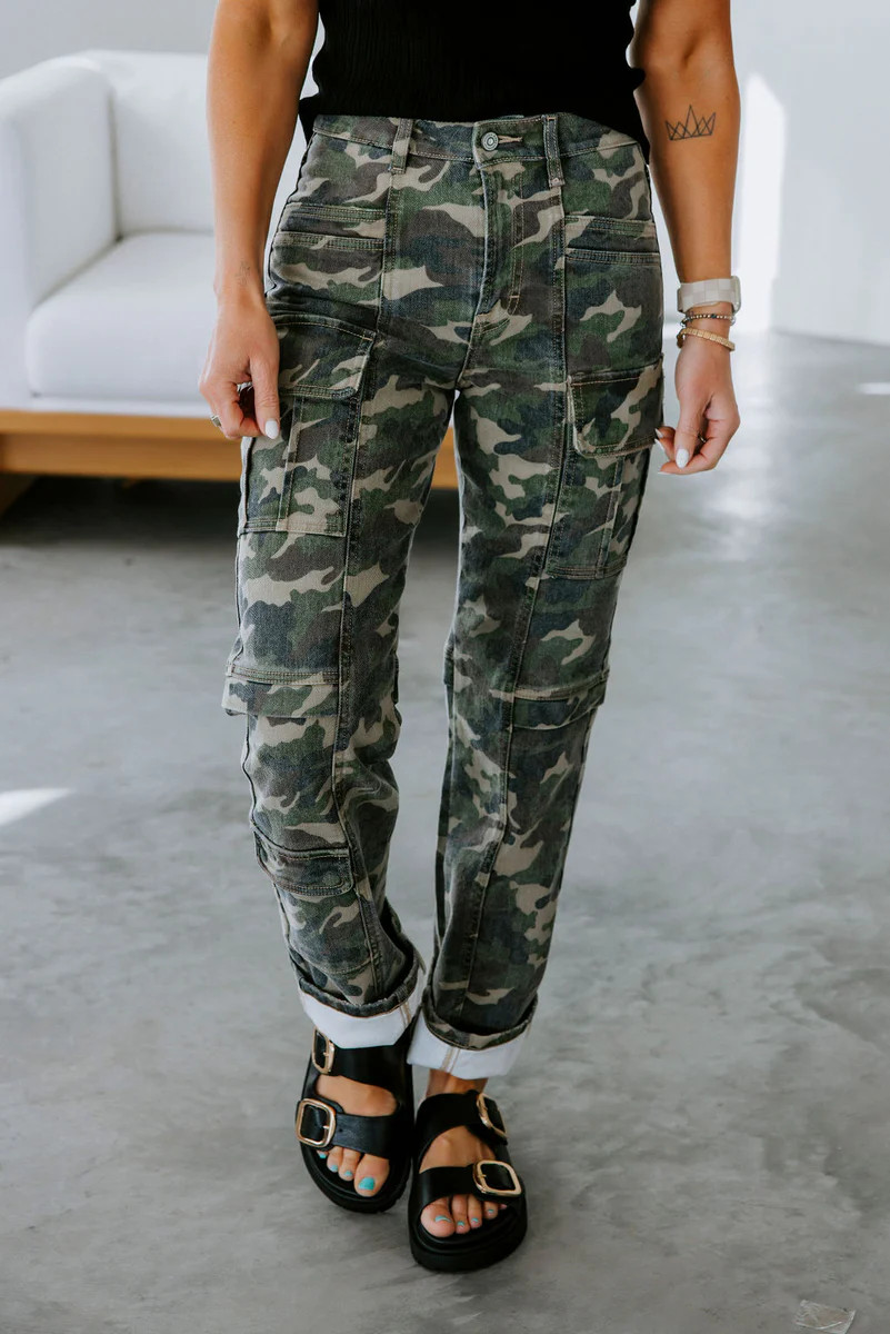 Tracey Hidden Camo Cargo Jean | Lauriebelles