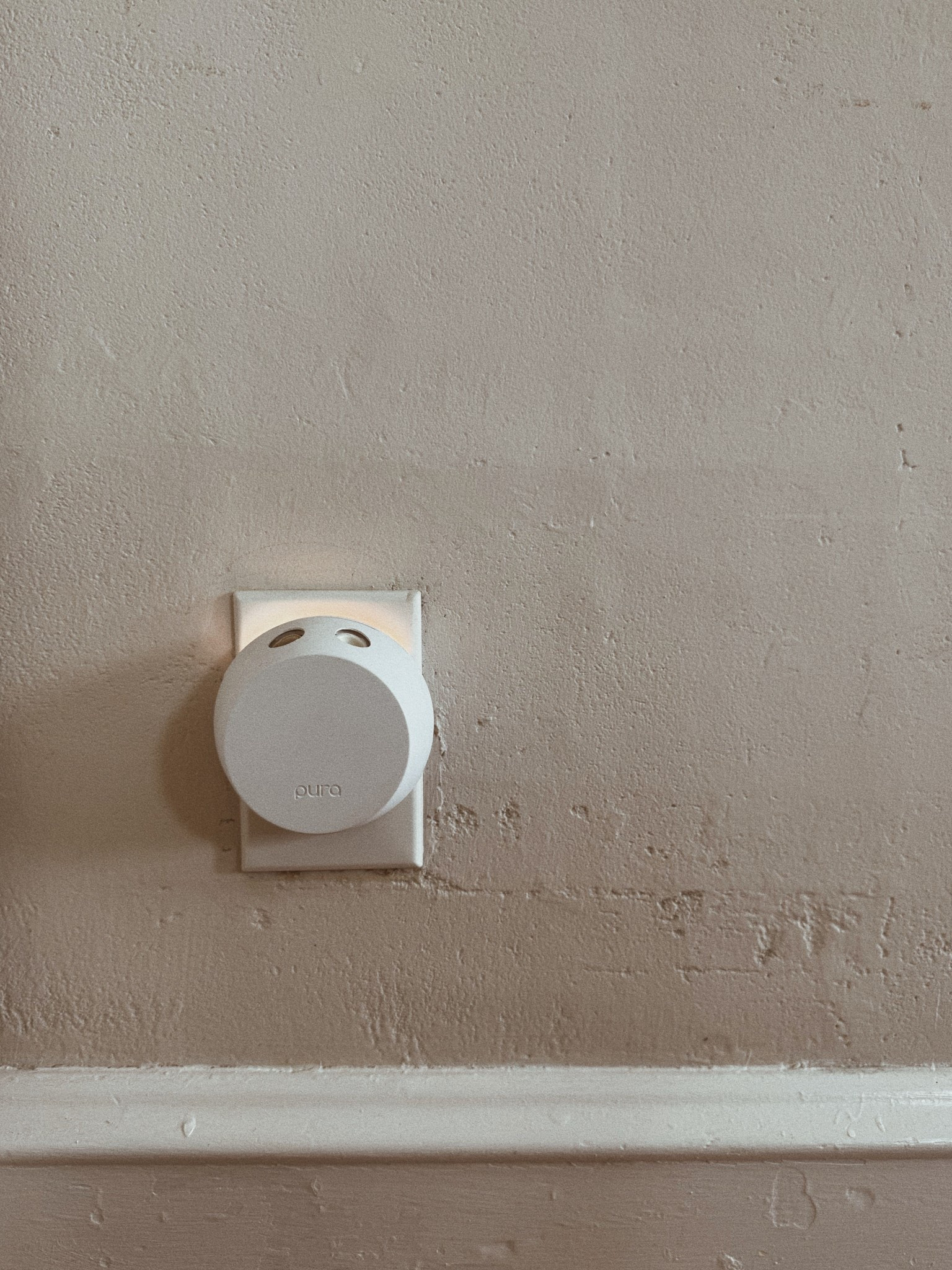 one of our favorite items in our home🤍

#LTKFindsUnder100 #LTKSeasonal #LTKHome