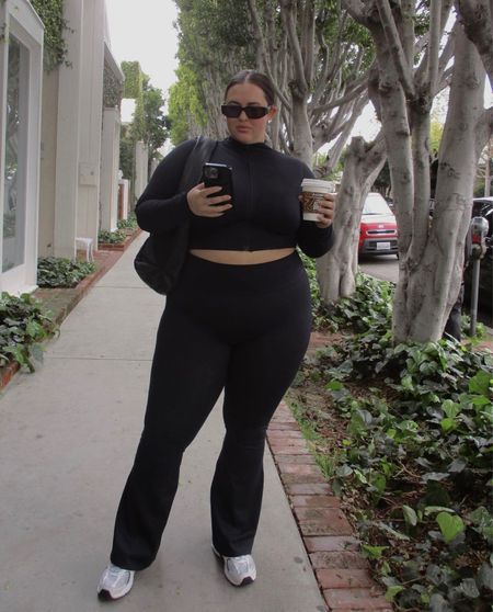 plus size fall athleisure !!!

plus size, athleisure, loungewear, workout outfit, yoga pants, casual outfit, black outfit, matching set



#LTKstyletip #LTKfitness #LTKplussize