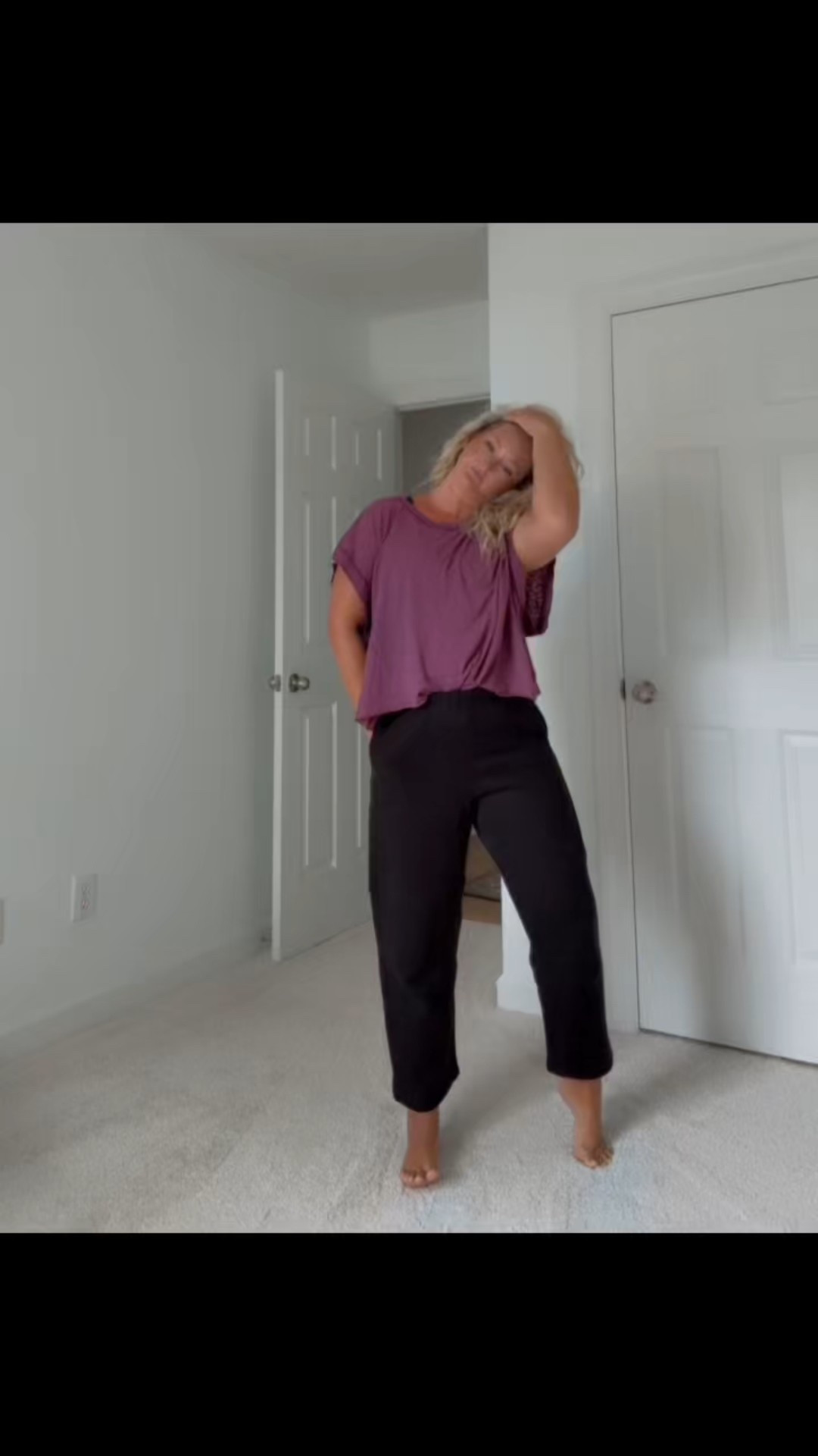 The new #freepeople barrel sweatpants from #dickssportinggoods are a MUST this fall!! #barrelsweatpants #fallfashion #fallmusthave #freepeoplemovement

#LTKautumn #LTKStyleTip #LTKFindsUnder100