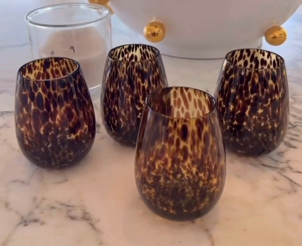 Just ordered!! 
Tortoise
Glassware 
Anthro for less than

#LTKhome