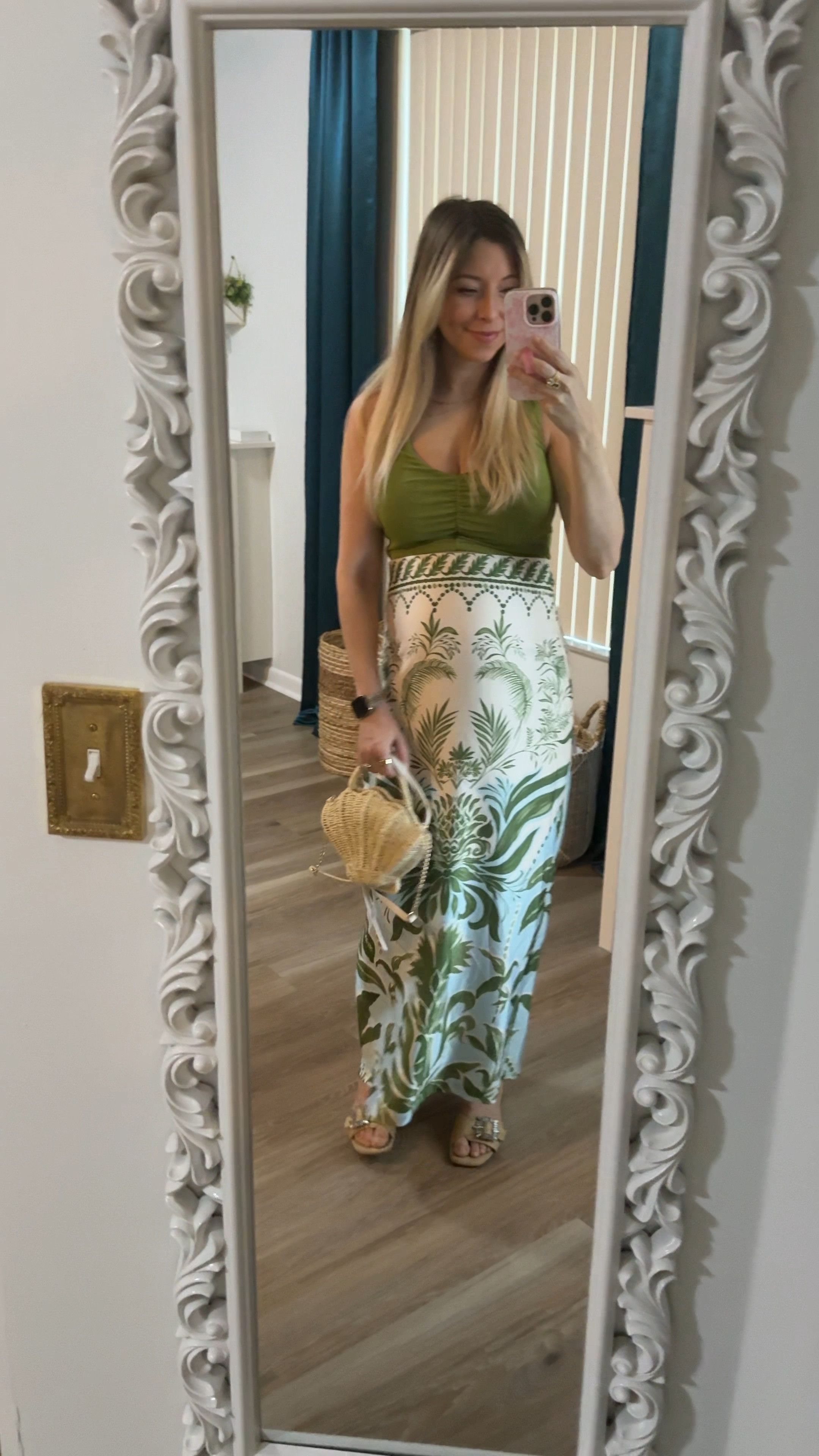 Maternity style — Bump friendly skirt for Spring/Summer!

Skirt is not maternity but I sized up to a medium to fit my bump! This tropical print maxi skirt can be paired with a blue or green tank (mine is an older find from Nordstrom!) and a rattan/raffia purse and shoes for a stylish Summer maternity outfit! 

For sizing: I am 5’3, currently 29 weeks pregnant/137lbs wearing size medium  

#LTKBump #LTKStyleTip #LTKFindsUnder100