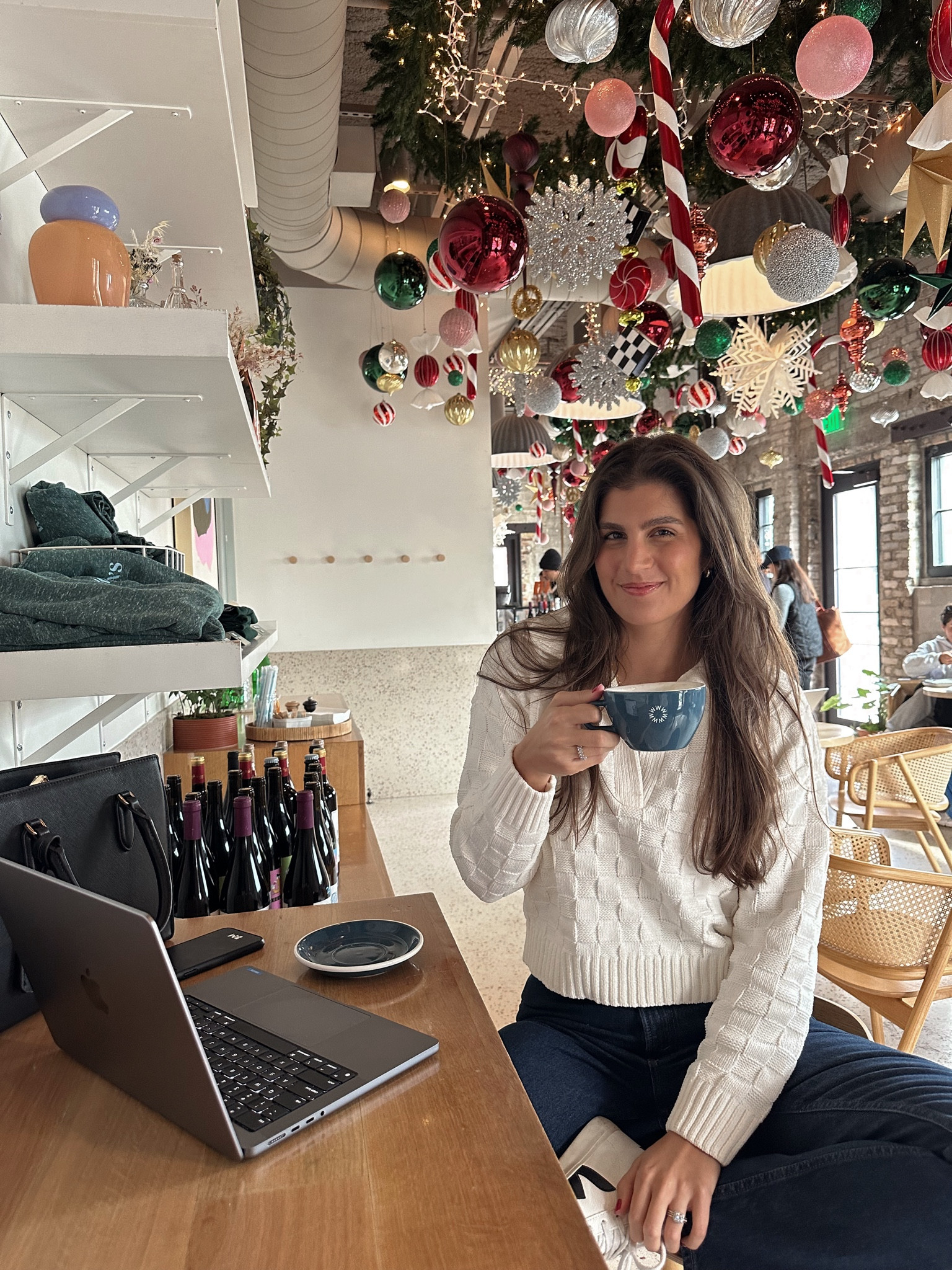 Abercrombie cable sweater and straight jeans

#LTKCyberWeek #LTKFindsUnder100 #LTKHoliday