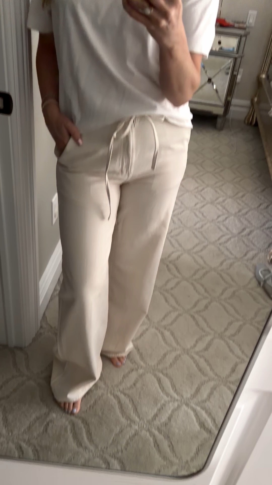 Drawstring pants all day everyday!

#LTKxAerie #LTKmomlife