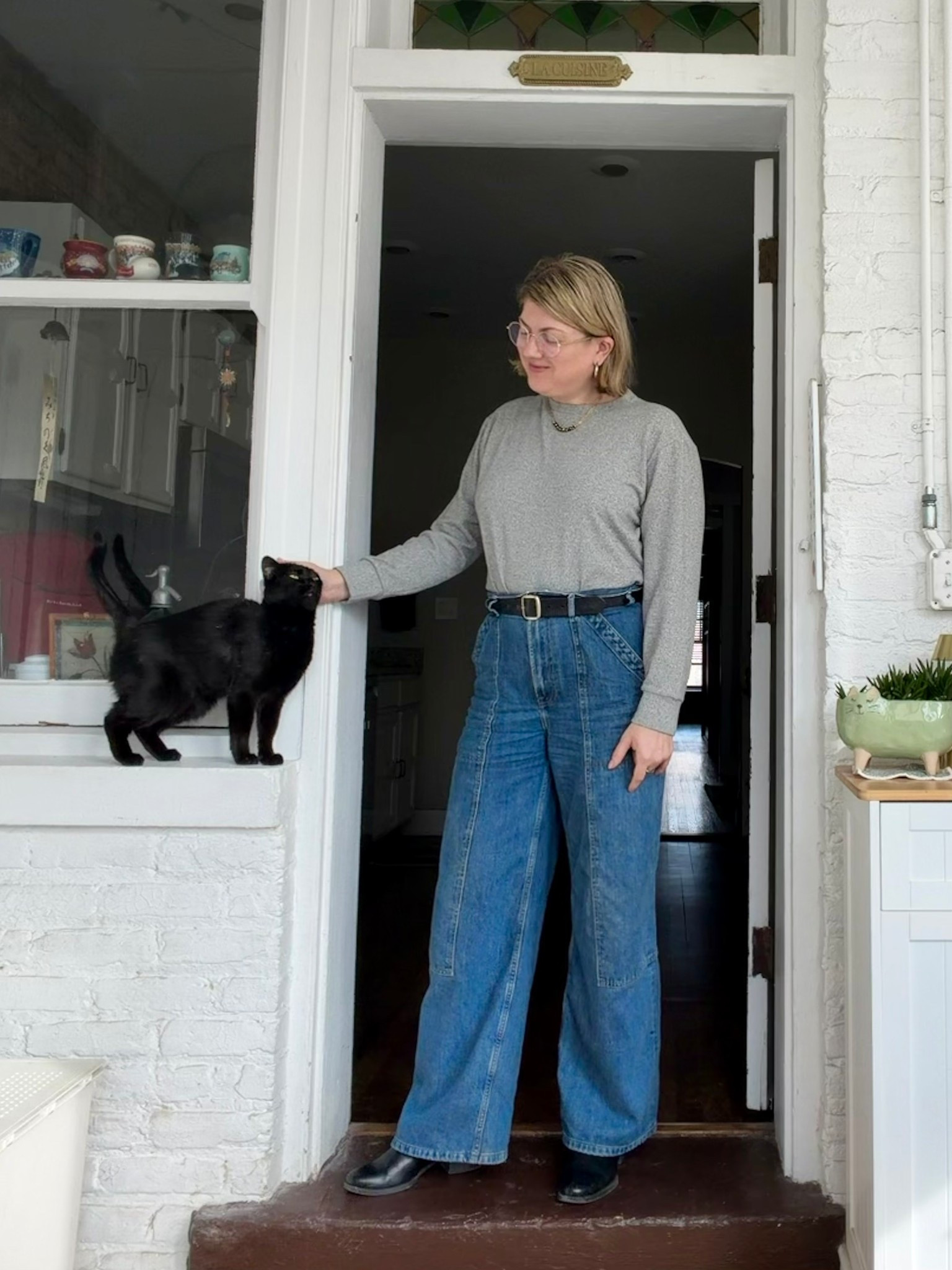 Keeping it simple today. 🤍

#LTKootd #LTKOver40 #LTKMidsize