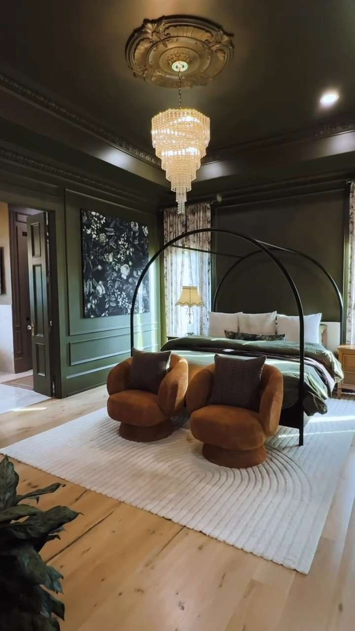 I finally stopped playing it safe, and went bold, while designing my primary bedroom. The green paint color is called Field Trip by Clare Paint, and the floral wall art is from Big Wall Decor.  

 

#LTKdayinmylife #LTKselfcare #LTKHome