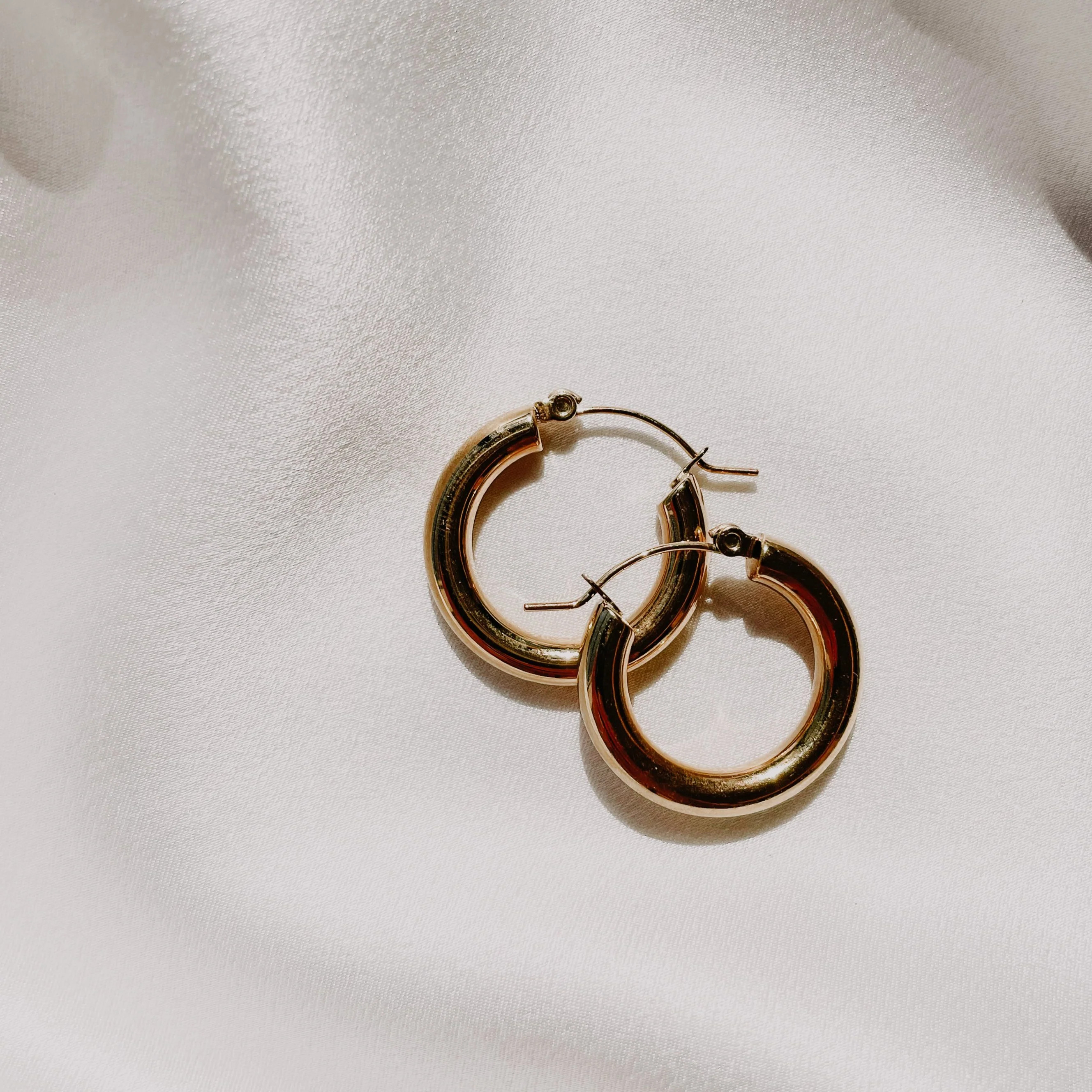 HEYMAEVE Hoops | HEYMAEVE