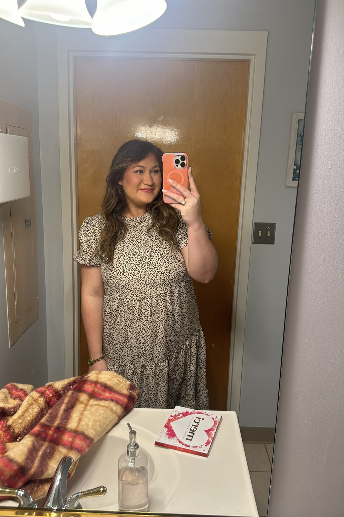 Leopard print dress 

#LTKWorkwear #LTKMidsize