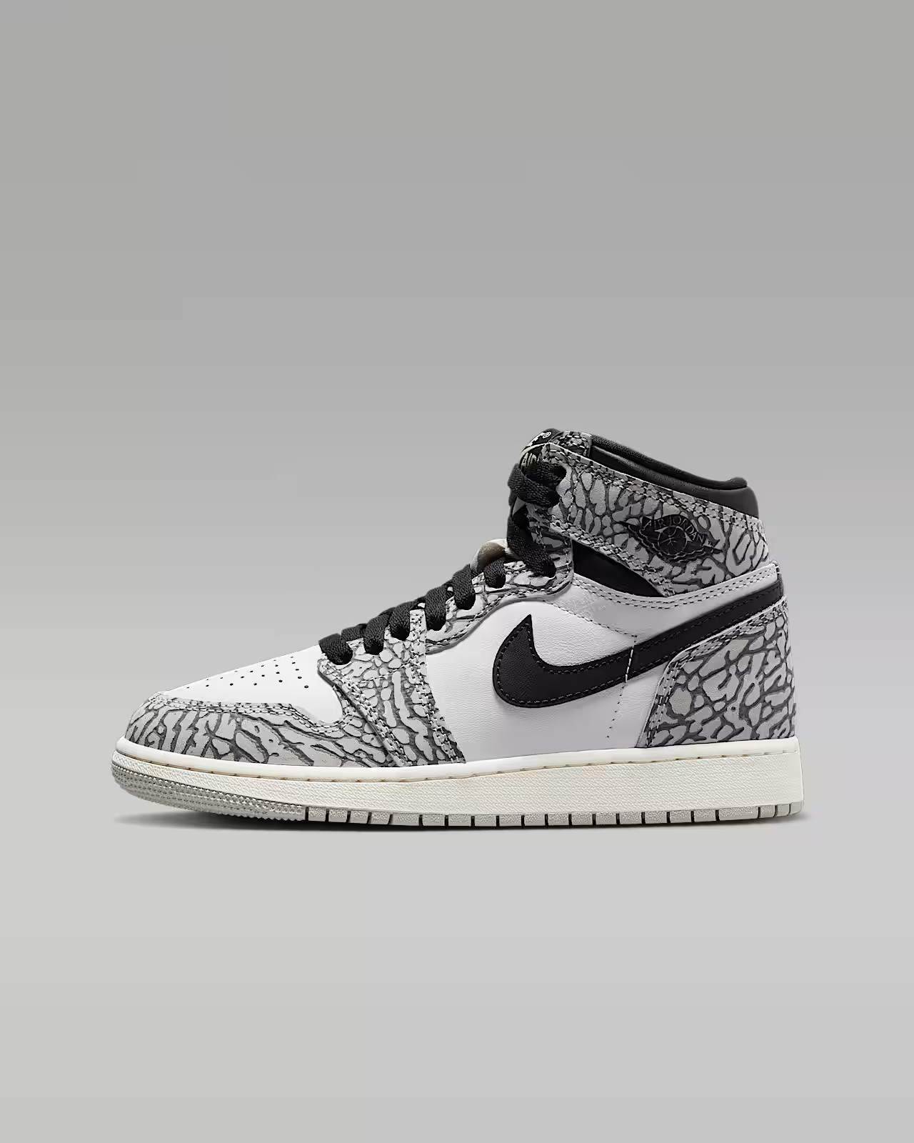 Air Jordan 1 High OG Big Kids' Shoes. Nike.com | Nike (US)