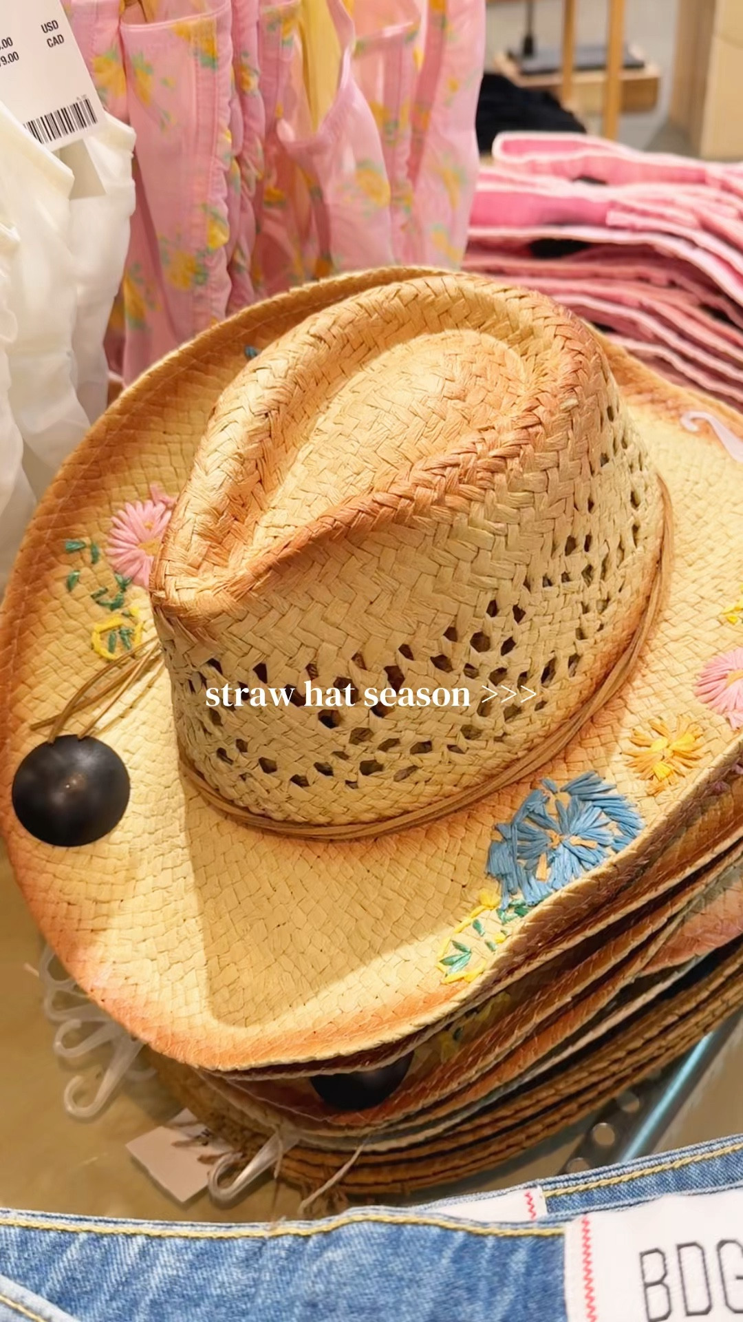 #urbanoutfitters #coastalcowgirl #cowgirlhat #strawhat #westernsummer #countryconcert #festivalessentials 


#LTKootd #LTKSeasonal #LTKFestival