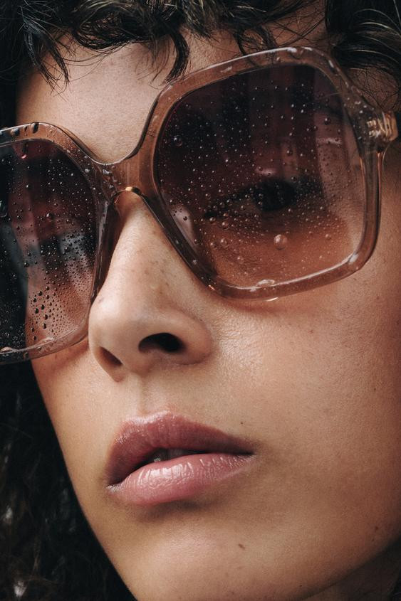SQUARE SUNGLASSES | Zara UK